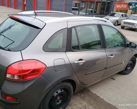 Серый Рено Клио, объемом двигателя 1.46 л и пробегом 212 тыс. км за 4500 $, фото 6 на Automoto.ua