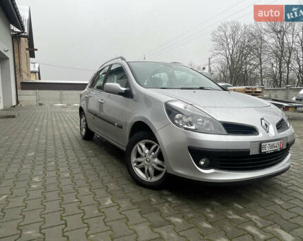 Серый Рено Клио, объемом двигателя 1.2 л и пробегом 225 тыс. км за 4999 $, фото 5 на Automoto.ua