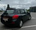 Серый Рено Клио, объемом двигателя 1.6 л и пробегом 255 тыс. км за 4999 $, фото 1 на Automoto.ua