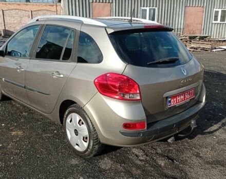 Сірий Рено Кліо, об'ємом двигуна 1.6 л та пробігом 230 тис. км за 5200 $, фото 7 на Automoto.ua