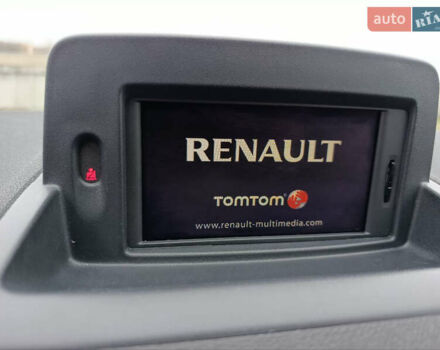 Серый Рено Клио, объемом двигателя 1.6 л и пробегом 166 тыс. км за 7200 $, фото 16 на Automoto.ua