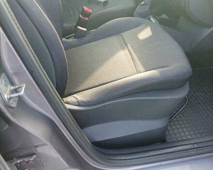 Серый Рено Клио, объемом двигателя 1.5 л и пробегом 249 тыс. км за 5500 $, фото 16 на Automoto.ua