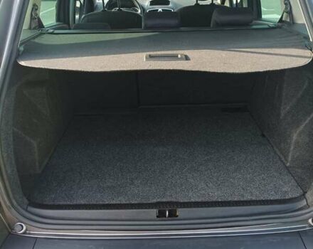 Серый Рено Клио, объемом двигателя 1.5 л и пробегом 249 тыс. км за 5500 $, фото 7 на Automoto.ua