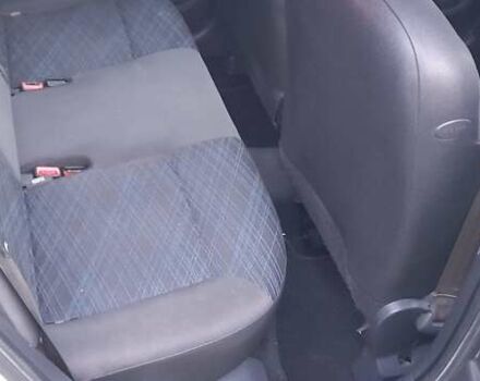 Серый Рено Клио, объемом двигателя 1.2 л и пробегом 200 тыс. км за 5200 $, фото 11 на Automoto.ua