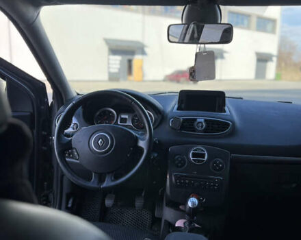Сірий Рено Кліо, об'ємом двигуна 1.46 л та пробігом 225 тис. км за 5500 $, фото 33 на Automoto.ua