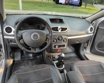 Сірий Рено Кліо, об'ємом двигуна 1.1 л та пробігом 215 тис. км за 4700 $, фото 9 на Automoto.ua