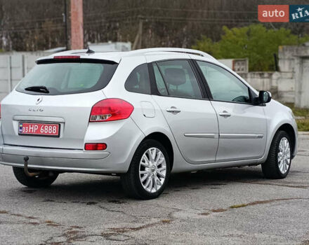 Серый Рено Клио, объемом двигателя 1.6 л и пробегом 166 тыс. км за 7200 $, фото 6 на Automoto.ua