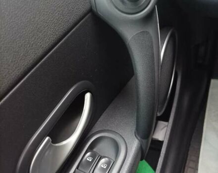 Серый Рено Клио, объемом двигателя 1.5 л и пробегом 249 тыс. км за 5500 $, фото 33 на Automoto.ua