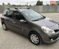 Серый Рено Клио, объемом двигателя 1.6 л и пробегом 185 тыс. км за 5900 $, фото 1 на Automoto.ua