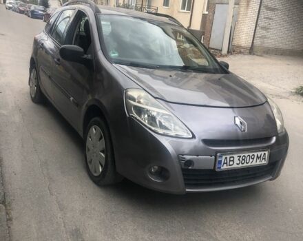 Серый Рено Клио, объемом двигателя 1.5 л и пробегом 224 тыс. км за 4400 $, фото 2 на Automoto.ua