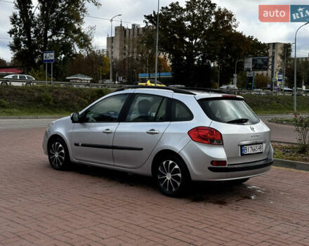 Серый Рено Клио, объемом двигателя 1.1 л и пробегом 217 тыс. км за 5200 $, фото 5 на Automoto.ua