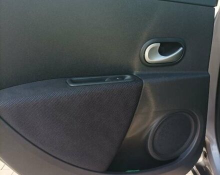 Серый Рено Клио, объемом двигателя 1.5 л и пробегом 249 тыс. км за 5500 $, фото 13 на Automoto.ua