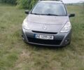 Серый Рено Клио, объемом двигателя 1.2 л и пробегом 98 тыс. км за 5500 $, фото 5 на Automoto.ua