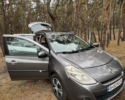 Рено Кліо 2010 у Дніпро (Дніпропетровську) на Automoto.ua Сірий Рено Кліо, об'ємом двигуна 1.15 л та пробігом 220 тис. км за 5000 $, фото 1 на Automoto.ua