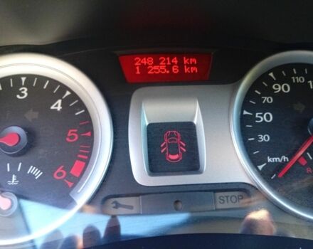 Рено Клио 2010 в Виннице на Automoto.ua Серый Рено Клио, объемом двигателя 1.5 л и пробегом 248 тыс. км за 5500 $, фото 16 на Automoto.ua