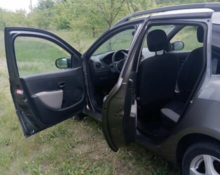 Серый Рено Клио, объемом двигателя 1.15 л и пробегом 99 тыс. км за 5400 $, фото 7 на Automoto.ua