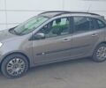 Сірий Рено Кліо, об'ємом двигуна 1.2 л та пробігом 200 тис. км за 5500 $, фото 1 на Automoto.ua