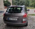 Серый Рено Клио, объемом двигателя 1.46 л и пробегом 180 тыс. км за 5500 $, фото 17 на Automoto.ua