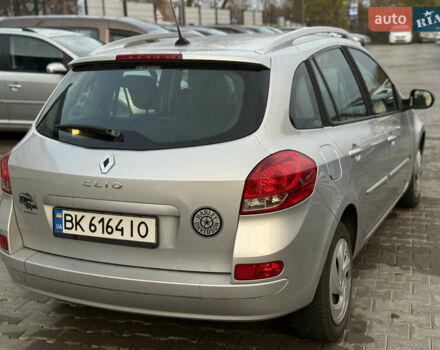 Серый Рено Клио, объемом двигателя 1.15 л и пробегом 206 тыс. км за 4950 $, фото 11 на Automoto.ua