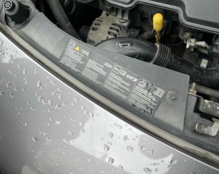 Сірий Рено Кліо, об'ємом двигуна 1.1 л та пробігом 205 тис. км за 4800 $, фото 1 на Automoto.ua