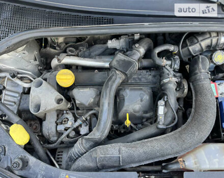 Сірий Рено Кліо, об'ємом двигуна 1.46 л та пробігом 216 тис. км за 5550 $, фото 21 на Automoto.ua