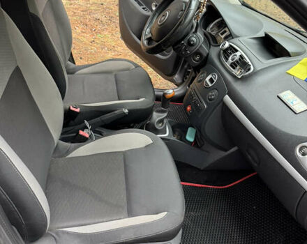 Рено Кліо 2010 у Дніпро (Дніпропетровську) на Automoto.ua Сірий Рено Кліо, об'ємом двигуна 1.15 л та пробігом 220 тис. км за 5000 $, фото 9 на Automoto.ua