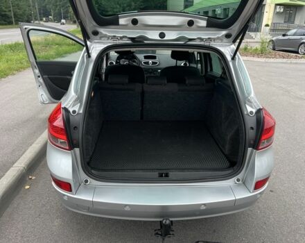 Сірий Рено Кліо, об'ємом двигуна 1.1 л та пробігом 235 тис. км за 4950 $, фото 3 на Automoto.ua