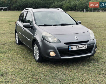 Сірий Рено Кліо, об'ємом двигуна 1.5 л та пробігом 260 тис. км за 5600 $, фото 2 на Automoto.ua