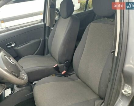 Сірий Рено Кліо, об'ємом двигуна 1.15 л та пробігом 187 тис. км за 4750 $, фото 7 на Automoto.ua