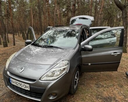 Серый Рено Клио, объемом двигателя 1.2 л и пробегом 220 тыс. км за 5000 $, фото 3 на Automoto.ua