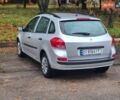 Серый Рено Клио, объемом двигателя 1.2 л и пробегом 206 тыс. км за 4999 $, фото 7 на Automoto.ua