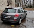 Серый Рено Клио, объемом двигателя 1.5 л и пробегом 180 тыс. км за 5327 $, фото 2 на Automoto.ua