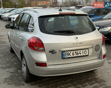 Серый Рено Клио, объемом двигателя 1.15 л и пробегом 206 тыс. км за 4950 $, фото 13 на Automoto.ua