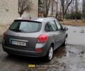 Серый Рено Клио, объемом двигателя 1.5 л и пробегом 180 тыс. км за 5327 $, фото 5 на Automoto.ua