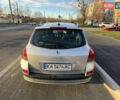 Серый Рено Клио, объемом двигателя 0 л и пробегом 269 тыс. км за 5300 $, фото 5 на Automoto.ua