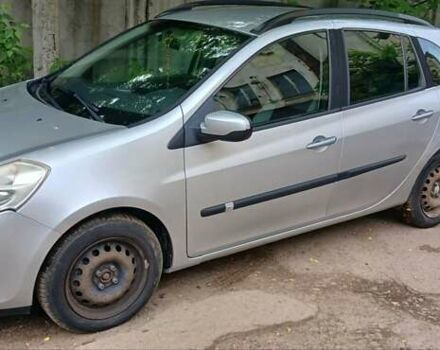 Сірий Рено Кліо, об'ємом двигуна 1.46 л та пробігом 196 тис. км за 5400 $, фото 7 на Automoto.ua