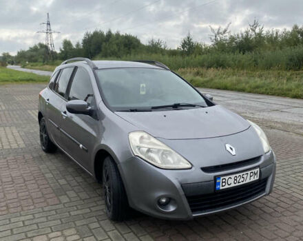 Серый Рено Клио, объемом двигателя 1.5 л и пробегом 225 тыс. км за 5000 $, фото 1 на Automoto.ua