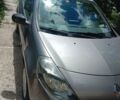 Серый Рено Клио, объемом двигателя 1.6 л и пробегом 208 тыс. км за 6100 $, фото 2 на Automoto.ua