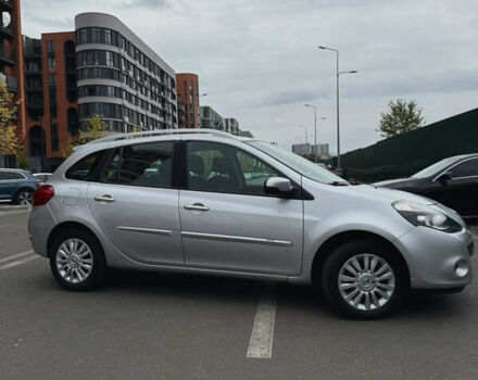 Серый Рено Клио, объемом двигателя 1.2 л и пробегом 226 тыс. км за 5500 $, фото 3 на Automoto.ua