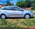 Серый Рено Клио, объемом двигателя 1.1 л и пробегом 142 тыс. км за 5200 $, фото 4 на Automoto.ua