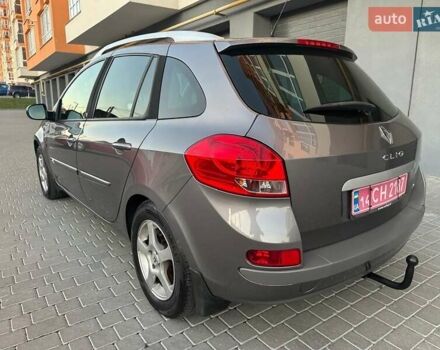 Серый Рено Клио, объемом двигателя 1.2 л и пробегом 175 тыс. км за 5900 $, фото 7 на Automoto.ua
