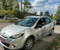 Сірий Рено Кліо, об'ємом двигуна 1.6 л та пробігом 143 тис. км за 6900 $, фото 1 на Automoto.ua