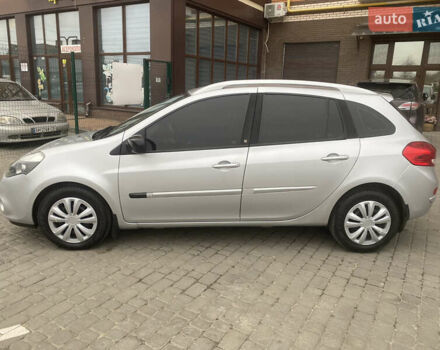 Серый Рено Клио, объемом двигателя 1.15 л и пробегом 192 тыс. км за 5999 $, фото 1 на Automoto.ua