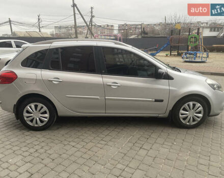 Серый Рено Клио, объемом двигателя 1.15 л и пробегом 192 тыс. км за 5999 $, фото 5 на Automoto.ua