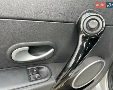 Сірий Рено Кліо, об'ємом двигуна 1.15 л та пробігом 225 тис. км за 4499 $, фото 15 на Automoto.ua