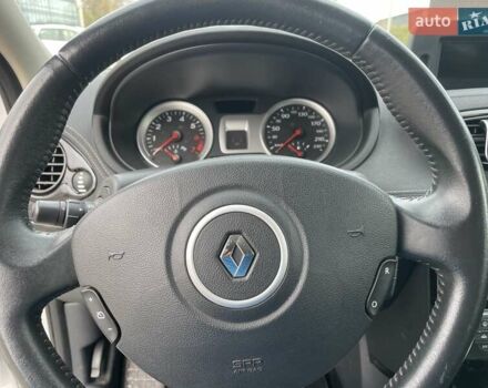 Сірий Рено Кліо, об'ємом двигуна 1.15 л та пробігом 225 тис. км за 4499 $, фото 13 на Automoto.ua