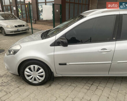 Серый Рено Клио, объемом двигателя 1.15 л и пробегом 192 тыс. км за 5999 $, фото 10 на Automoto.ua