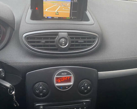 Серый Рено Клио, объемом двигателя 1.15 л и пробегом 192 тыс. км за 5999 $, фото 25 на Automoto.ua