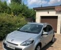 Серый Рено Клио, объемом двигателя 1.6 л и пробегом 197 тыс. км за 5800 $, фото 1 на Automoto.ua