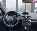 Серый Рено Клио, объемом двигателя 1.46 л и пробегом 382 тыс. км за 4790 $, фото 13 на Automoto.ua